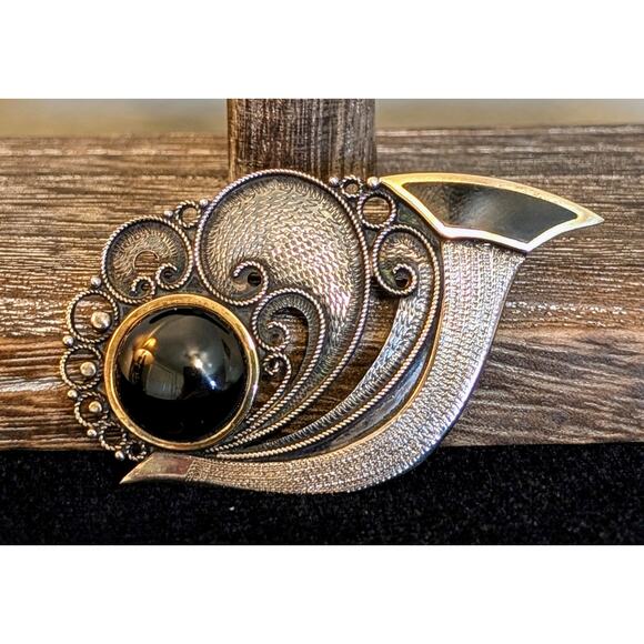 Antique Sterling Black Cabochon & Inlay Two Tone Push-Pull Trombone Back Brooch - Picture 1 of 7